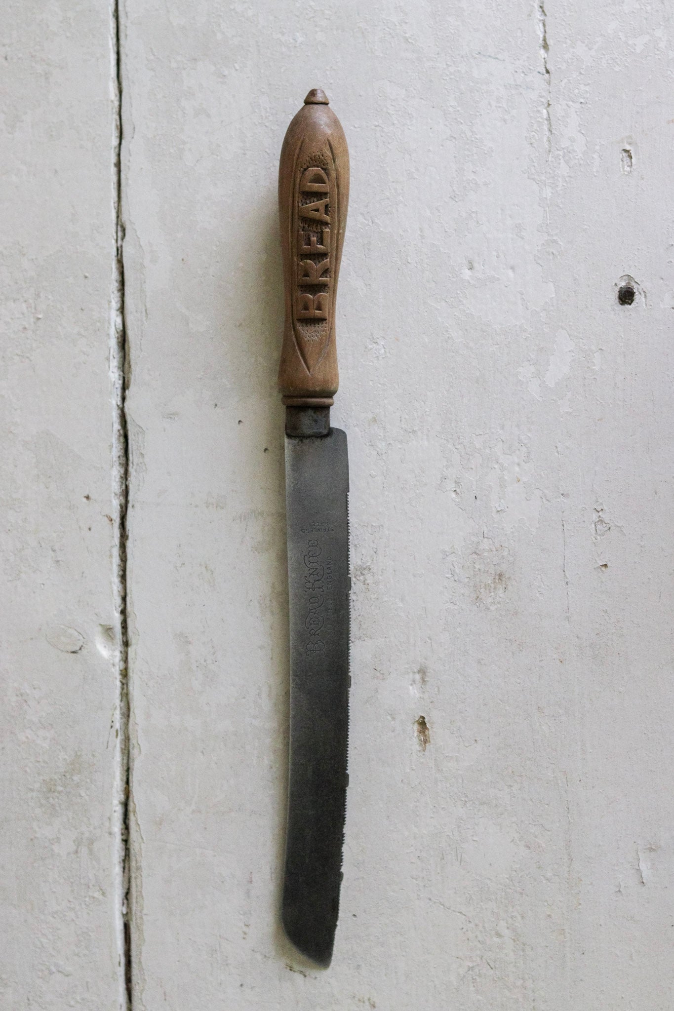 English Carved Bread Knife