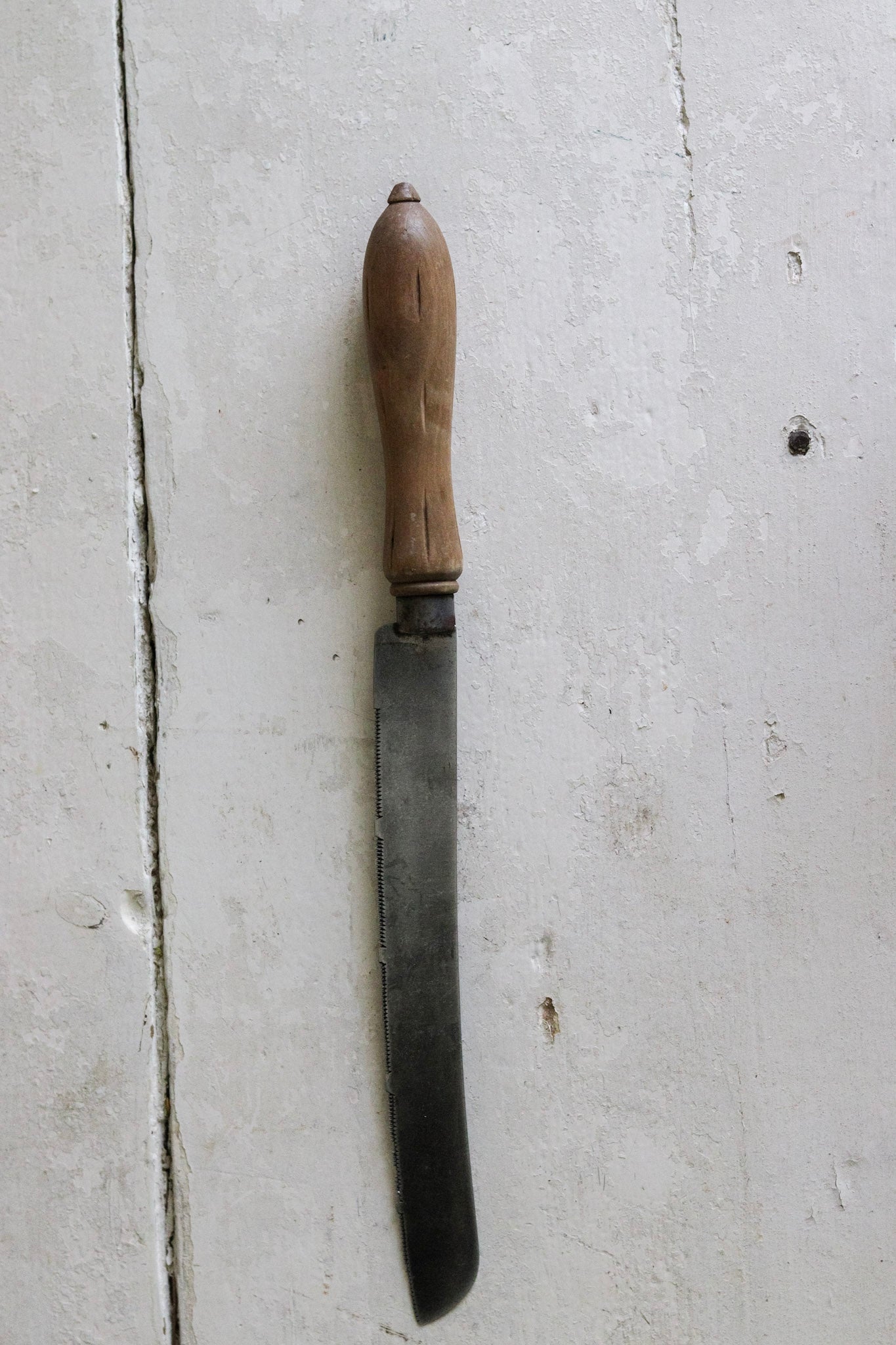 English Carved Bread Knife