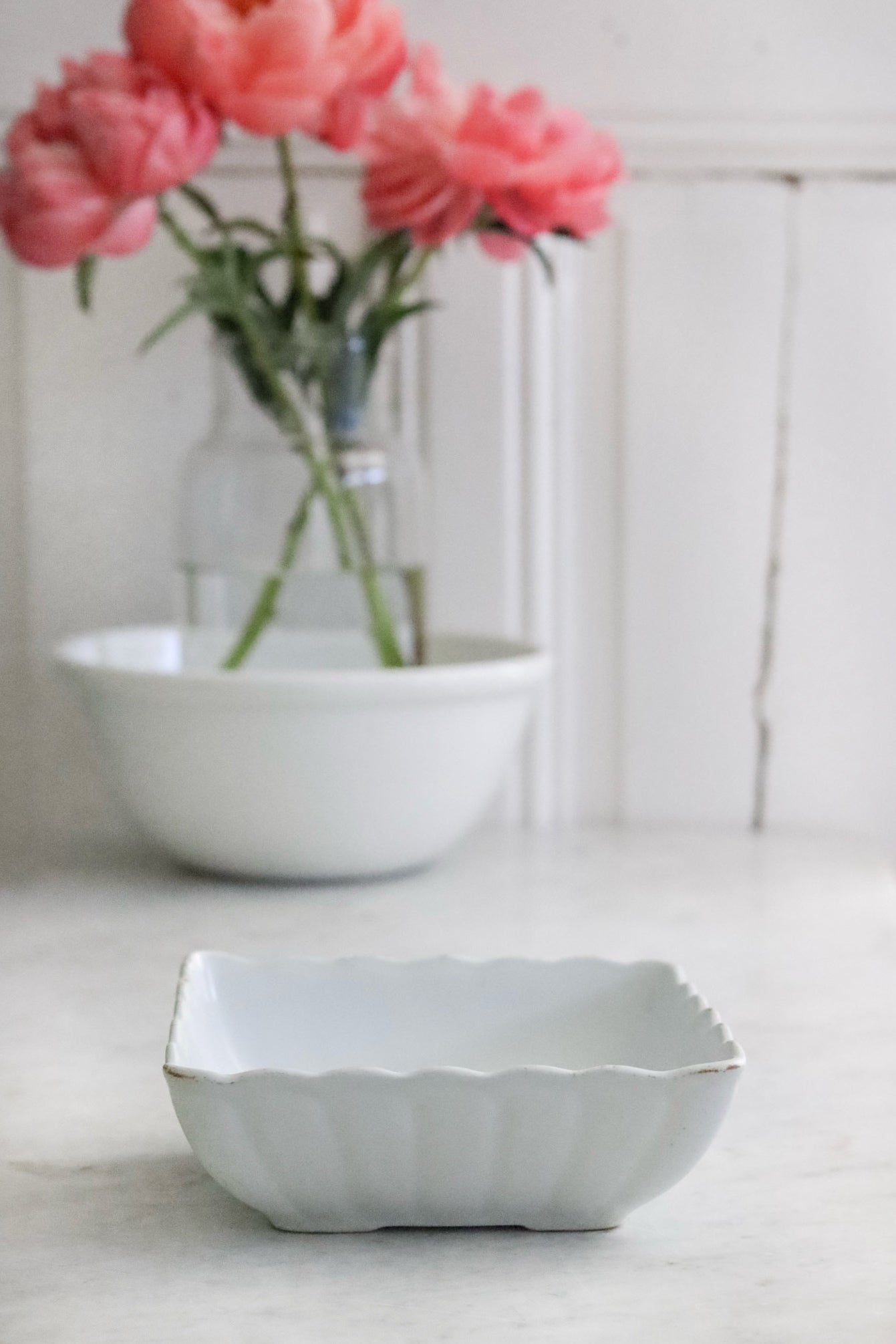 Antique Ironstone Ladyfinger Bowl