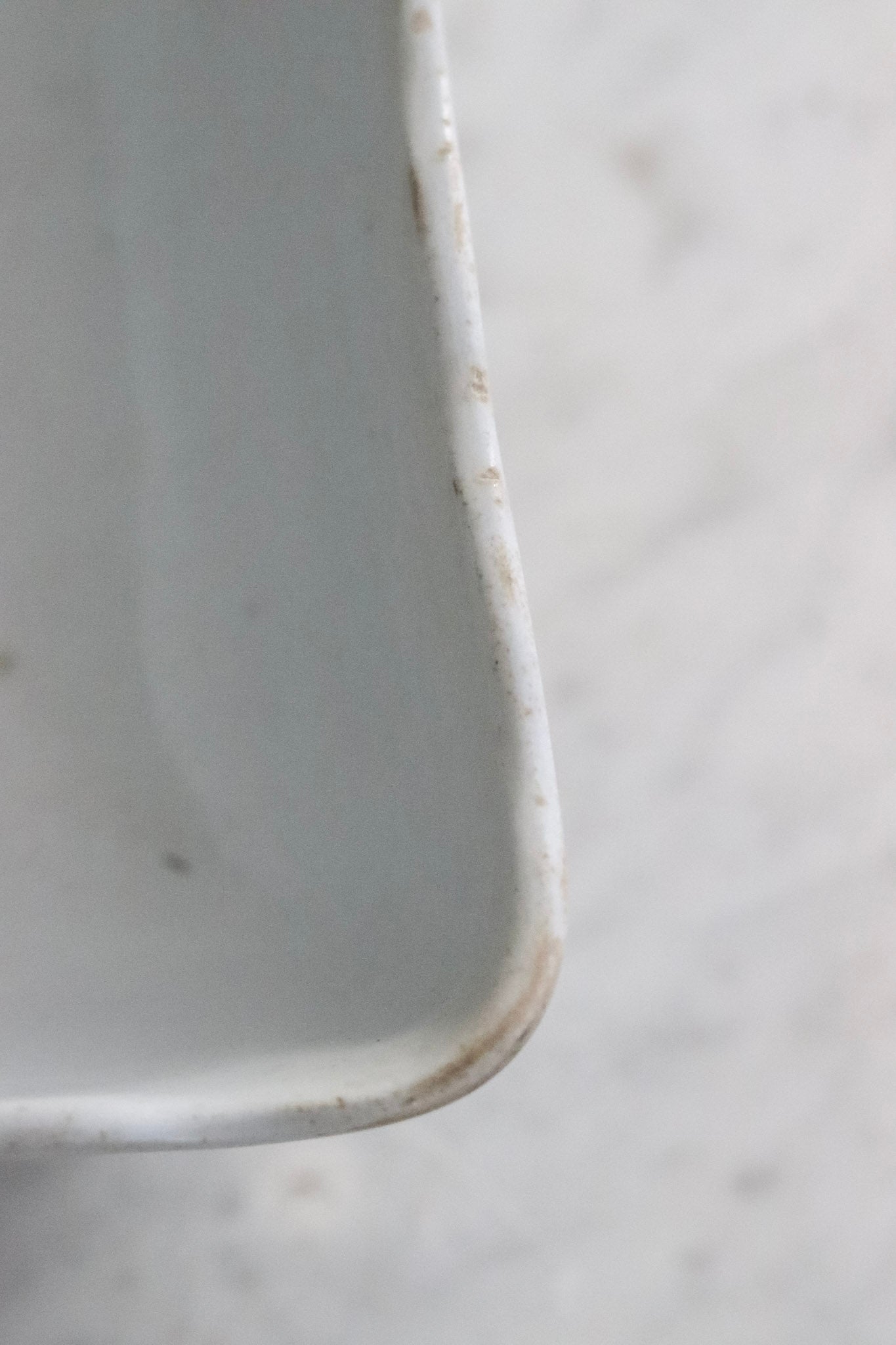 Large Antique Ironstone Ladyfinger Bowl