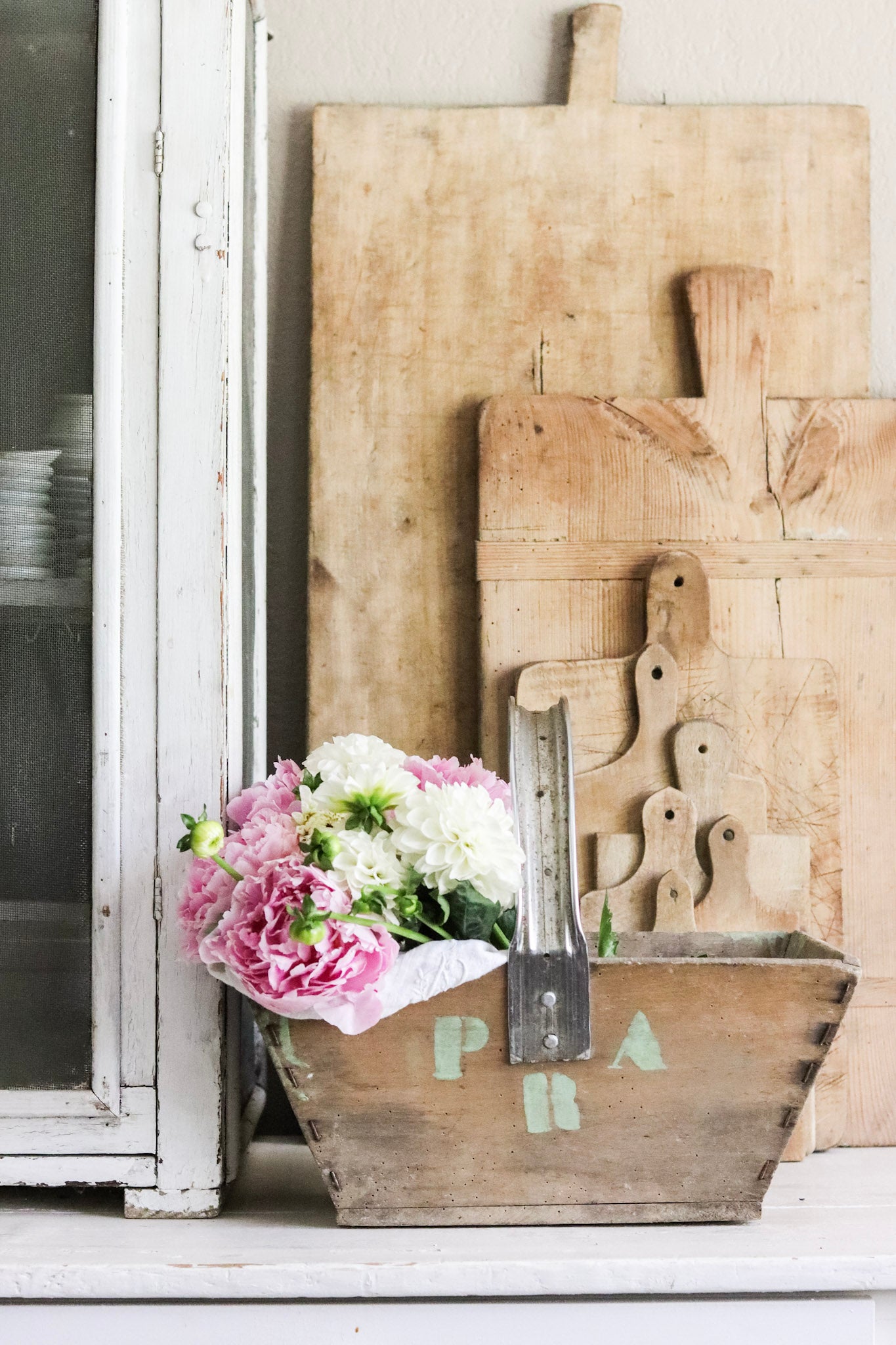 Vintage French Champagne Trug
