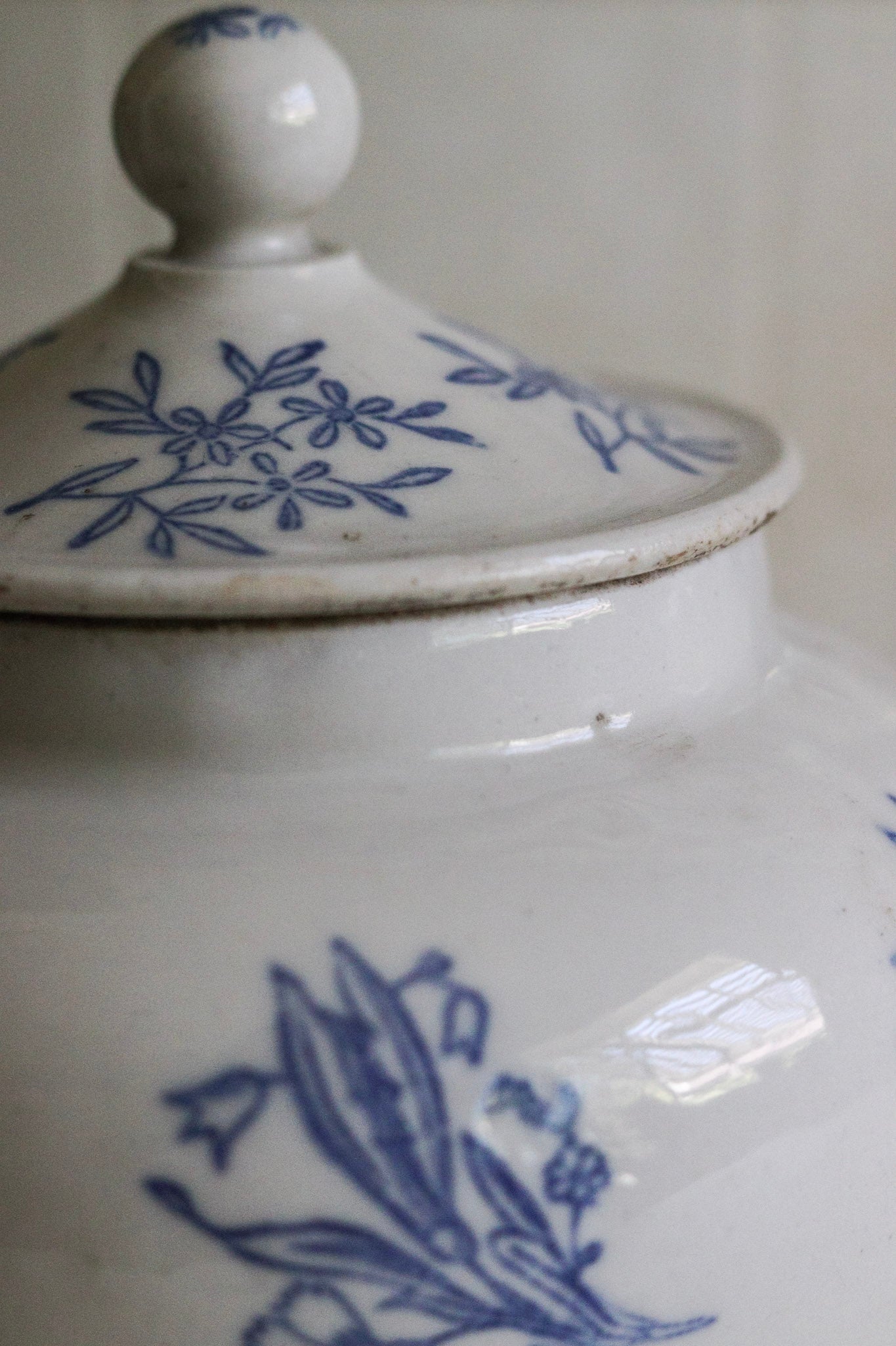 Vintage St Uze Teapot