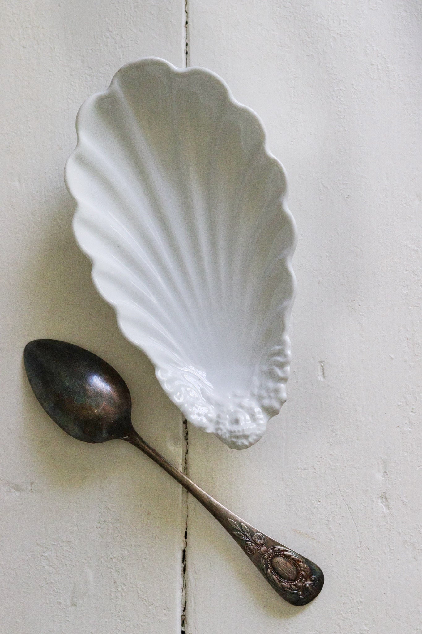 Vintage French Shell Spoon Rest No.2 (Larger)
