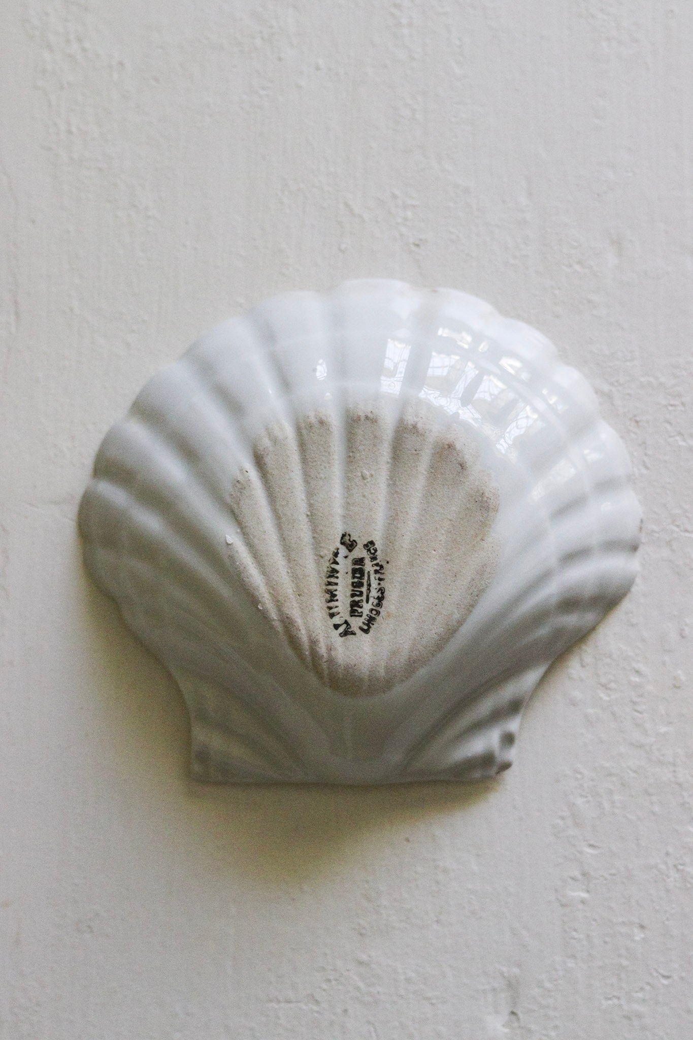 Vintage French Shell Dish No.1