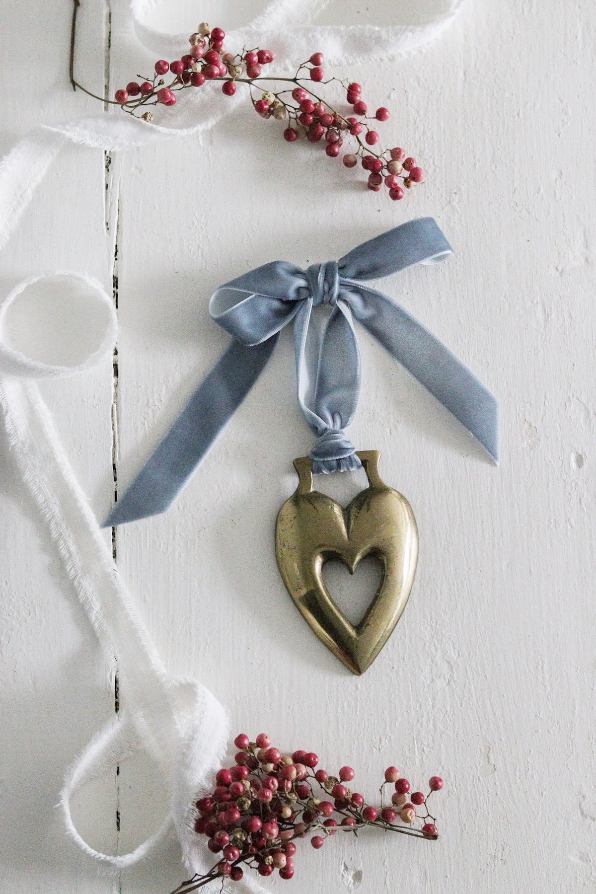 English Horse Brass with Velvet Ribbon - Heart