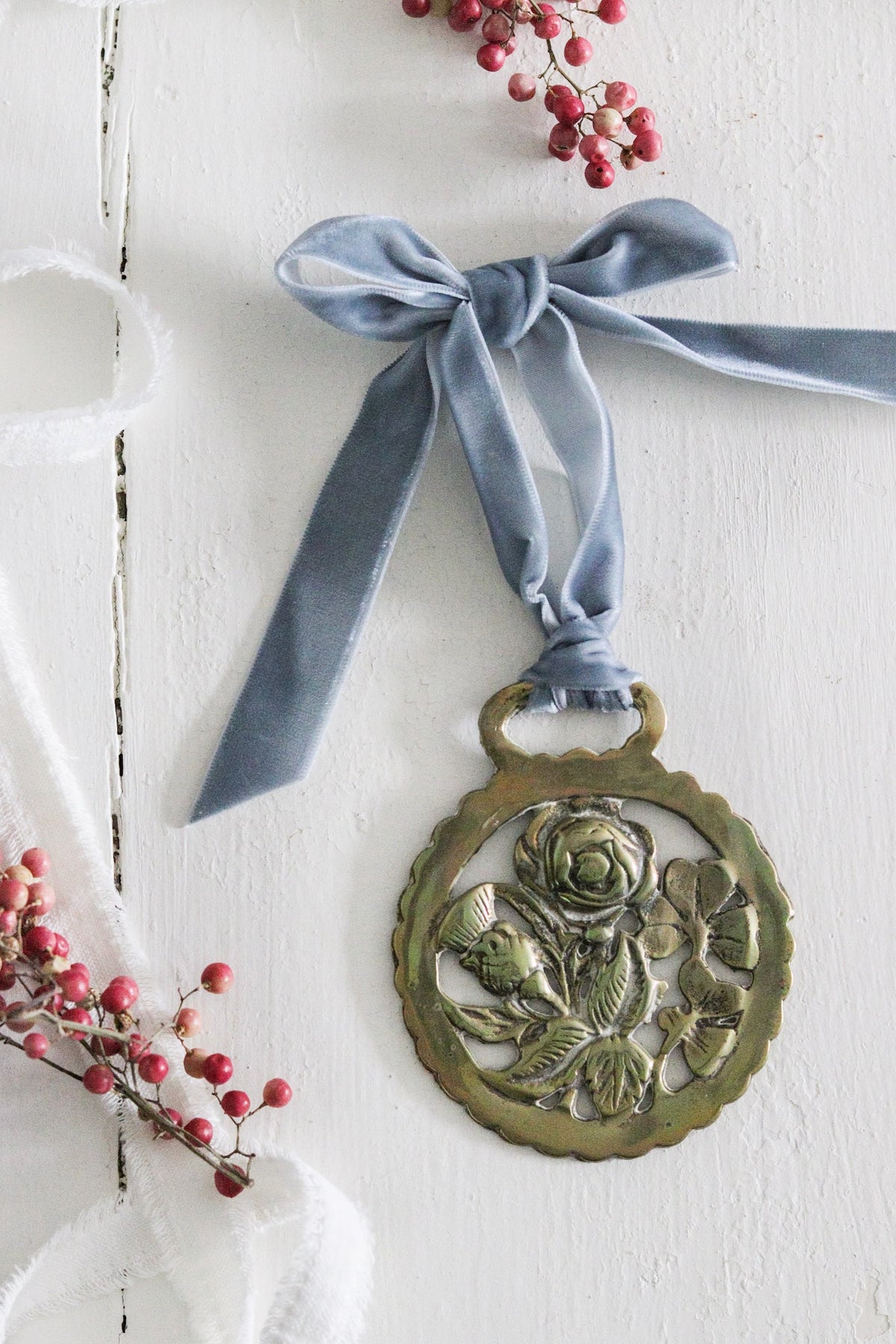 English Horse Brass with Velvet Ribbon - Thistle, Rose & Clover
