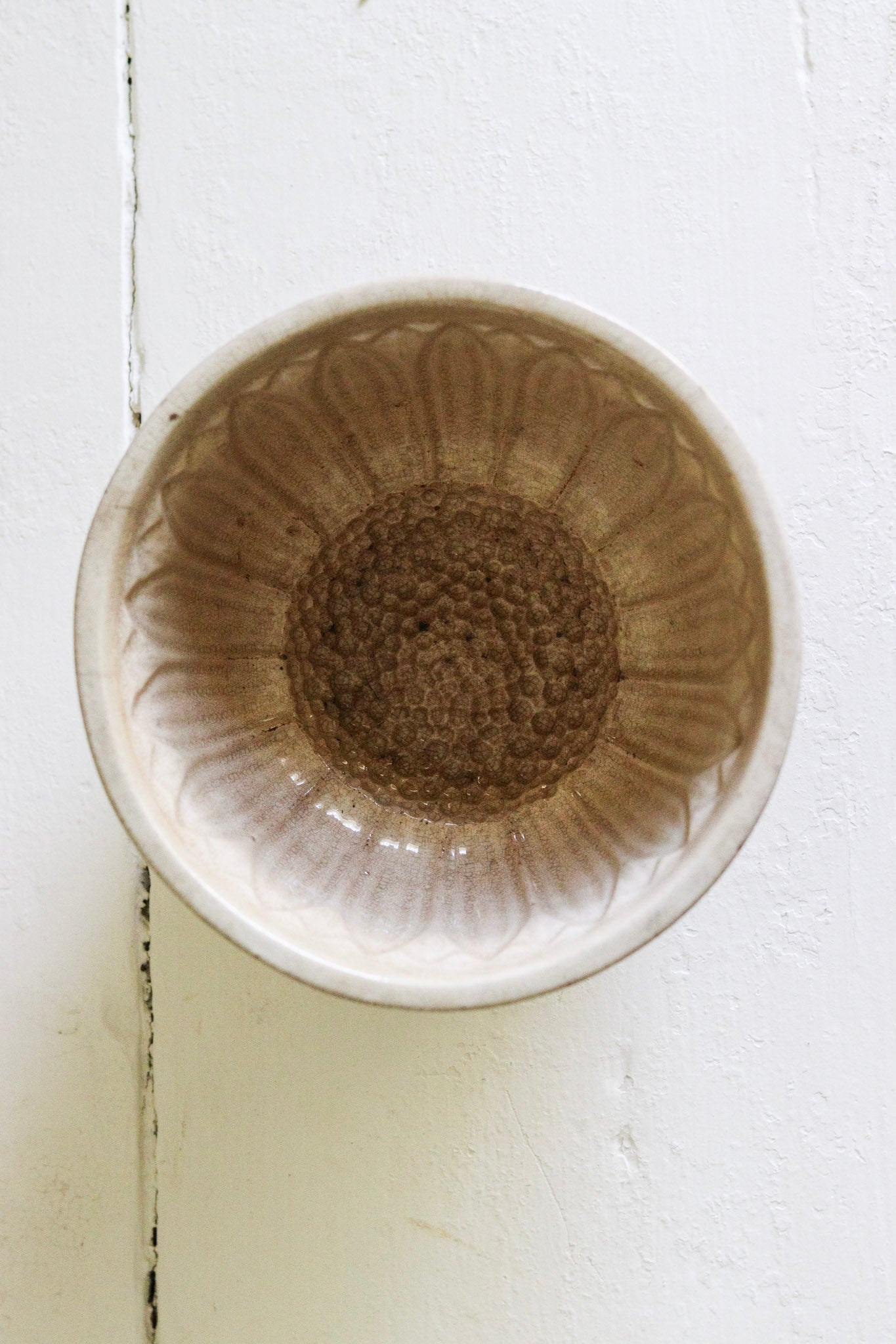 Beautiful Antique English Sunflower Mold