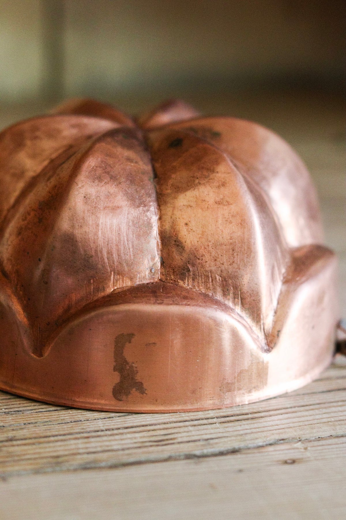 Vintage English Copper Mold