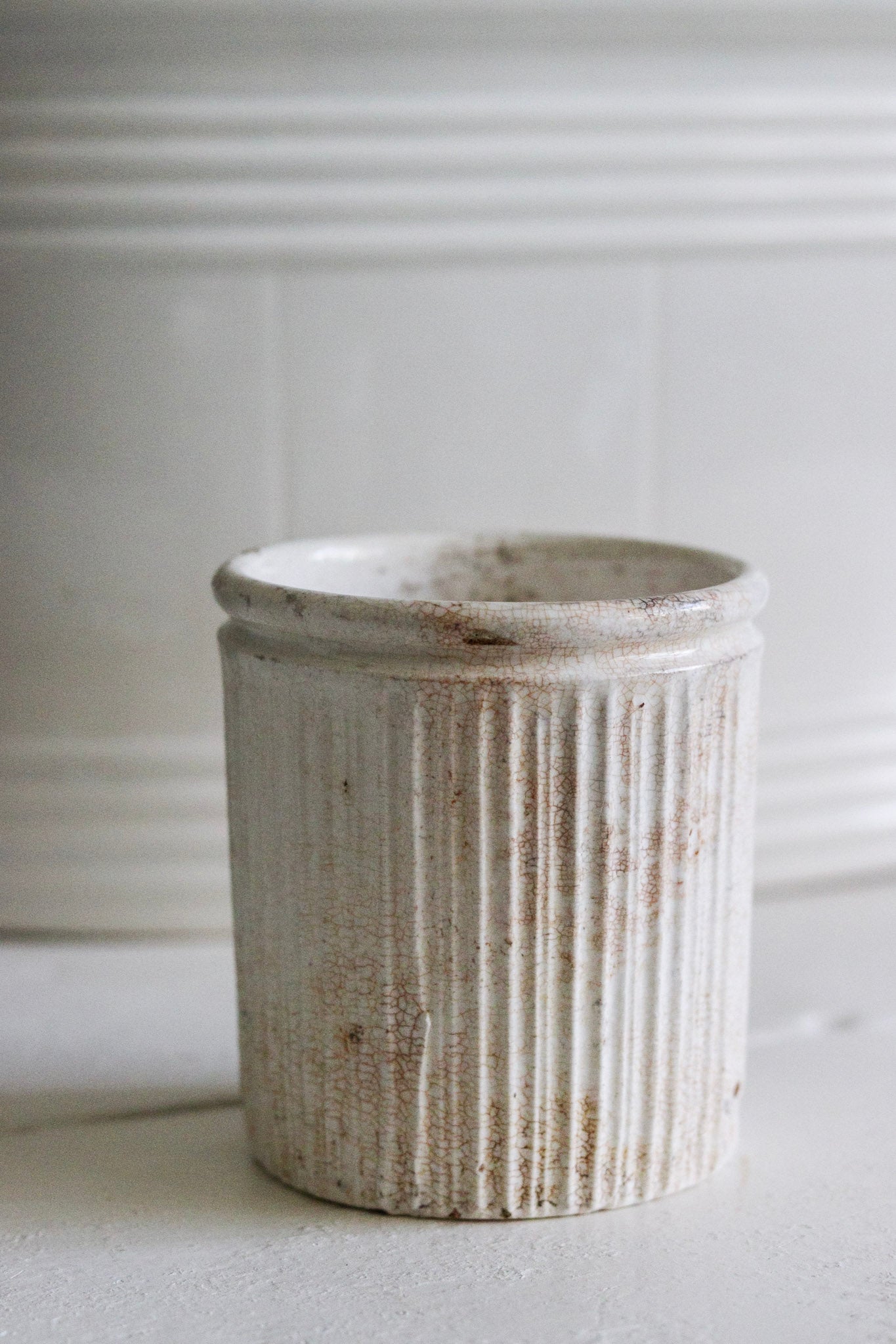 Antique English Maling Pot