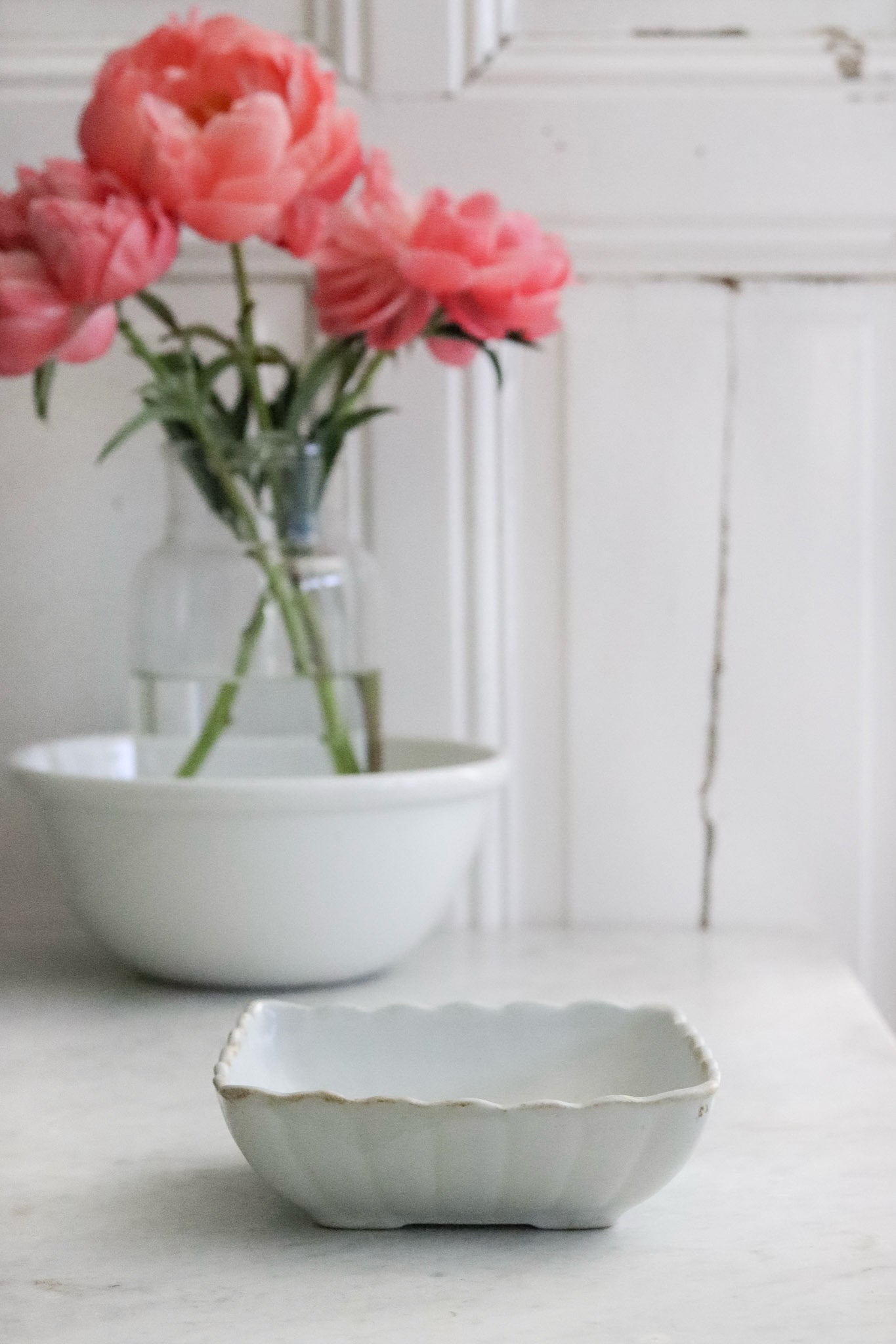 Antique Ironstone Ladyfinger Bowl