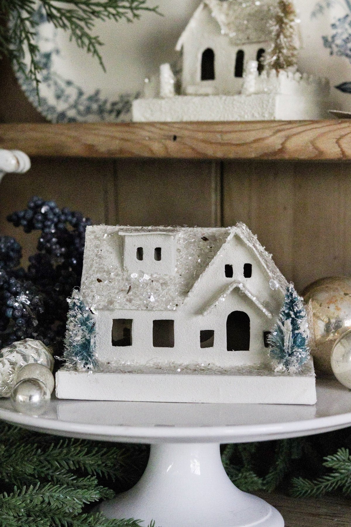 Large Vintage Putz House No.8