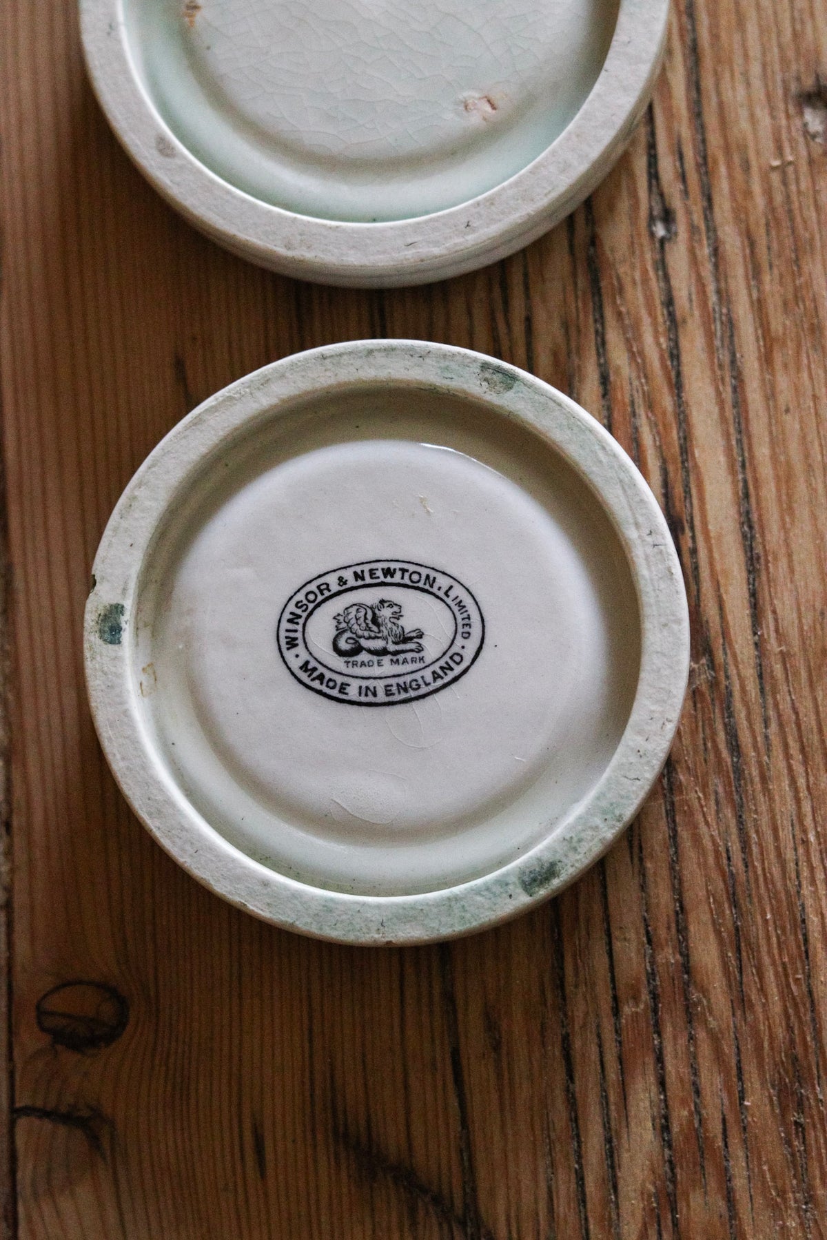 Vintage English Stacking Paint Palette Set