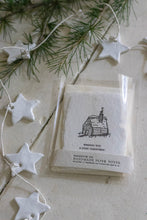 Load image into Gallery viewer, Cozy Cabin Christmas Note Card, Set of Four
