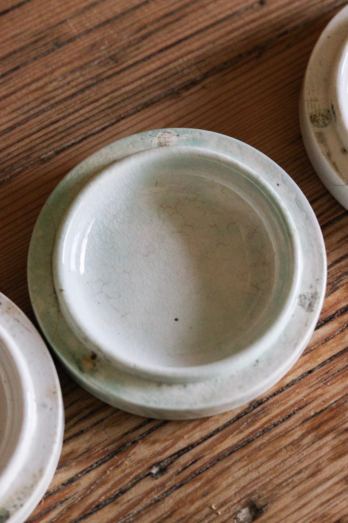 Vintage English Stacking Paint Palette Set