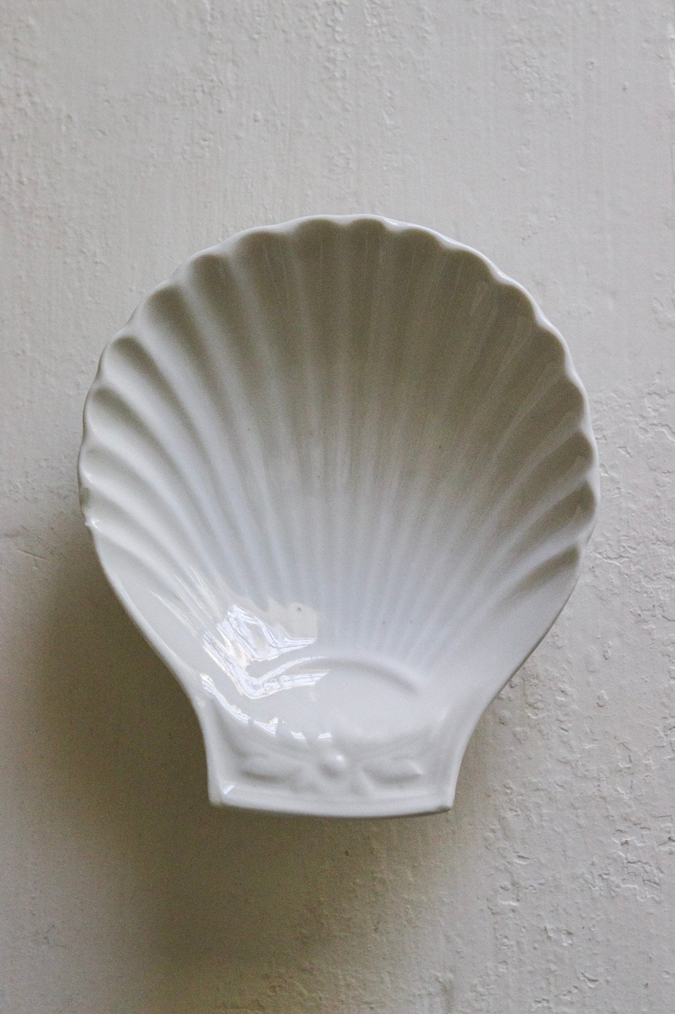 Vintage French Shell Dish No.3