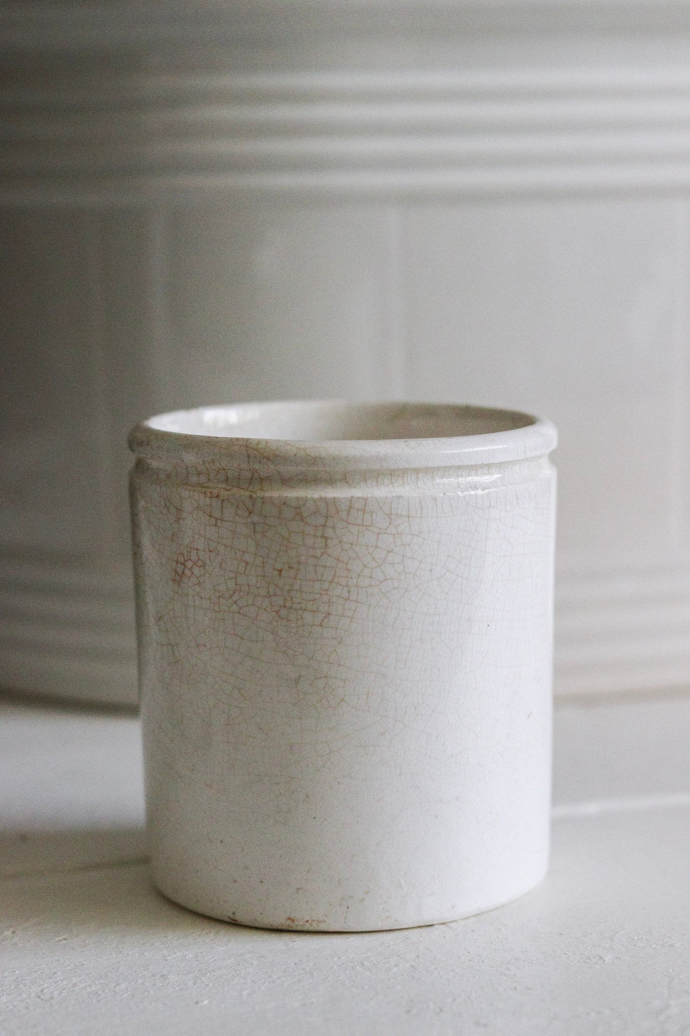 Antique English Maling Pot