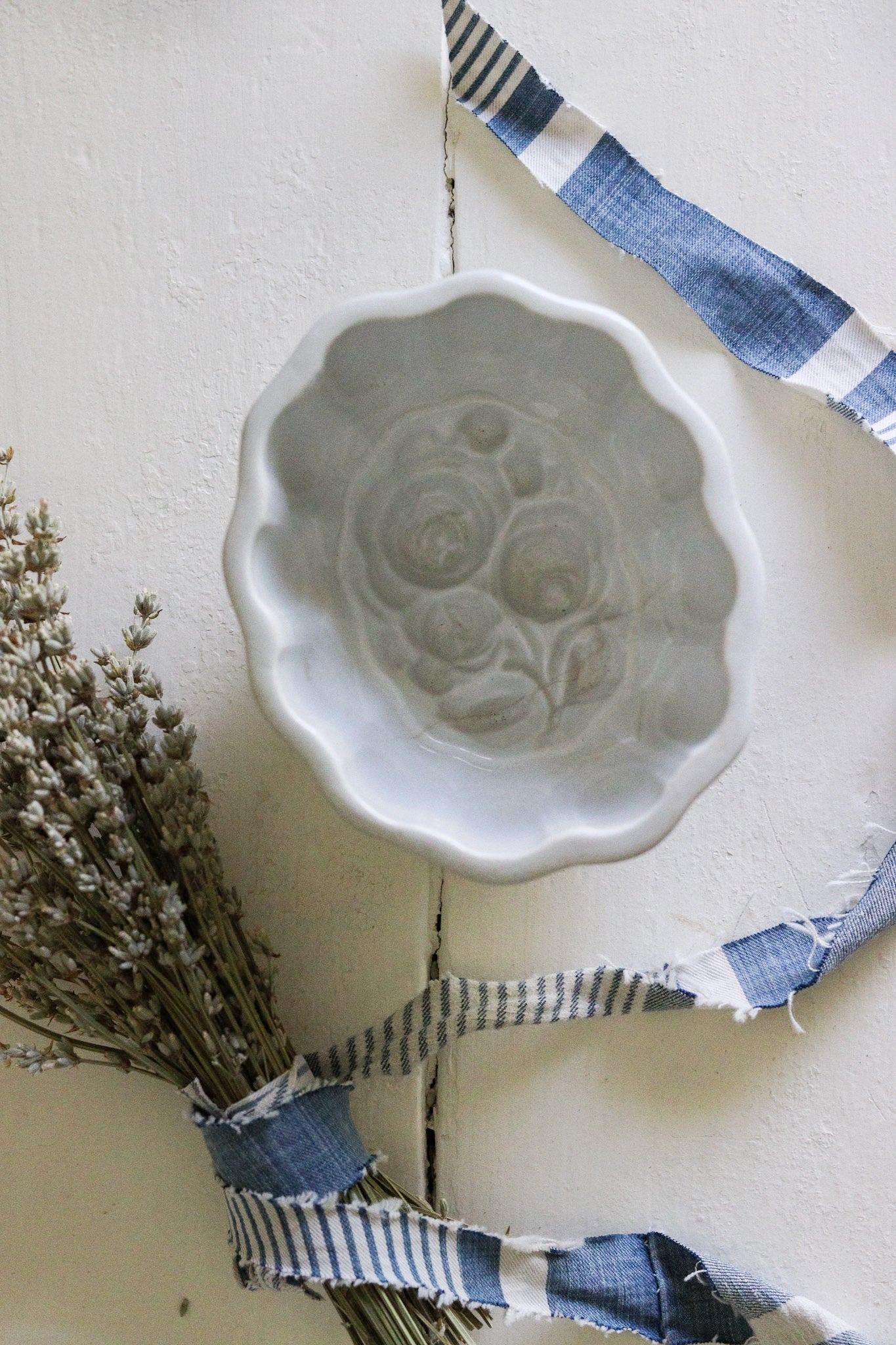 Vintage English Mold with Rose - Please read Description